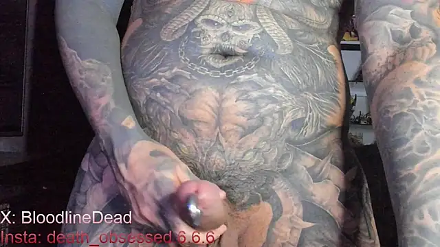 Snapshot of DEATHINK666XX chatting on March 2025 10:55:02 PM DEATHINK666XX online show from March 2025 10:55:02 PM