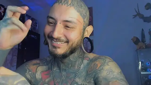 Snapshot of DEATHINK666XX chatting on October 2025 06:23:01 PM DEATHINK666XX online show from October 2025 06:23:01 PM