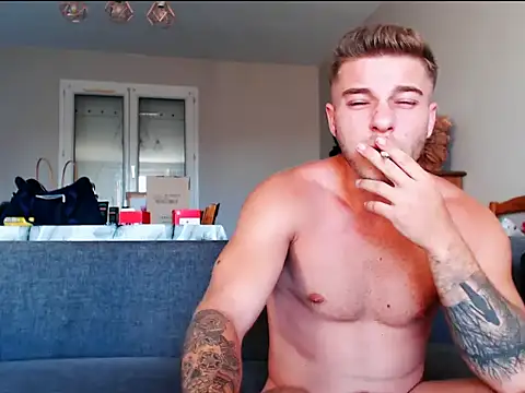 Elkafit28 online show from June 2026 07:03:02 PM