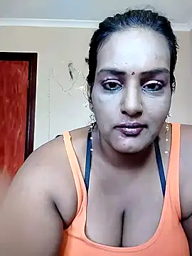 NWC4LYF online show from February 2026 06:48:02 AM