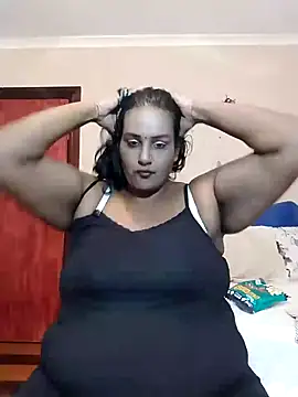 NWC4LYF online show from February 2026 06:39:01 PM