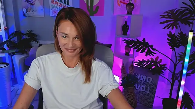 MistyBarnes online show from October 2025 01:50:02 PM