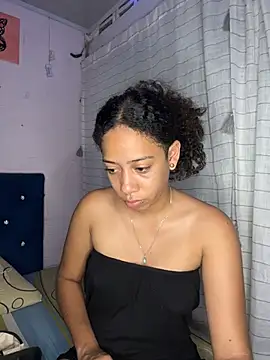 Miley and Vash online show from October 2025 04:18:01 PM