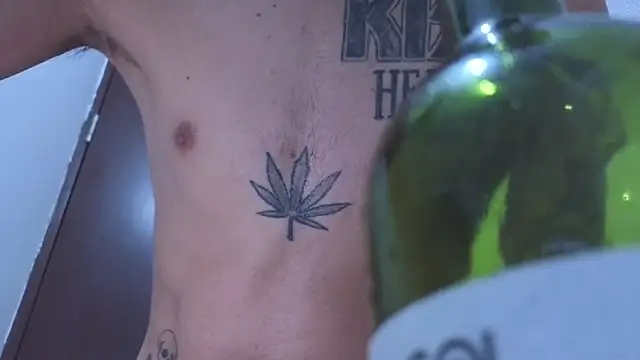 AcidMilo online show from February 2025 10:48:01 PM