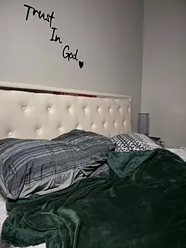 1Topgyal online show from February 2026 10:41:02 AM