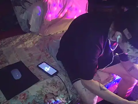 xxxTony999 online show from March 2025 04:28:01 AM