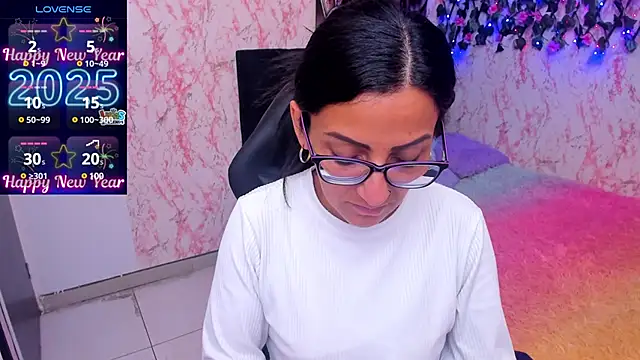 alma blue online show from January 2025 09:00:02 PM