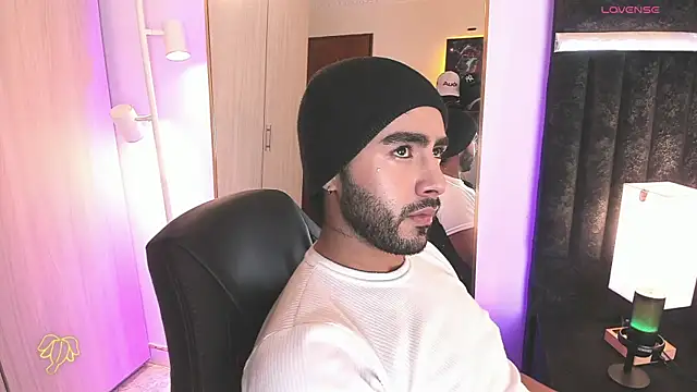 ItsMeEros online show from March 2026 10:15:01 PM