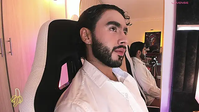ItsMeEros online show from July 2026 11:40:02 PM