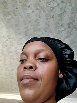 Snapshot of EbonyBuu chatting on February 2026 09:58:01 AM EbonyBuu online show from February 2026 09:58:01 AM