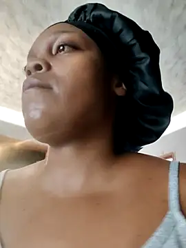 Snapshot of EbonyBuu chatting on February 2026 07:45:02 AM EbonyBuu online show from February 2026 07:45:02 AM