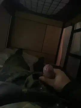 Jonkitzler1 online show from December 2024 10:14:01 AM