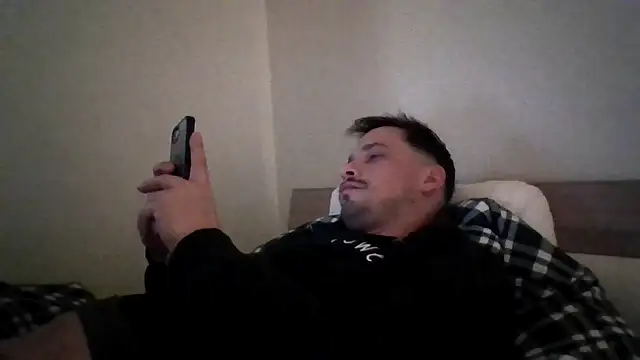 Jonkitzler1 online show from January 2026 02:55:01 PM