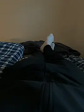 Jonkitzler1 online show from April 2026 11:55:01 AM