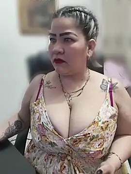 Dalessa Bigtits online show from June 2026 03:44:01 AM