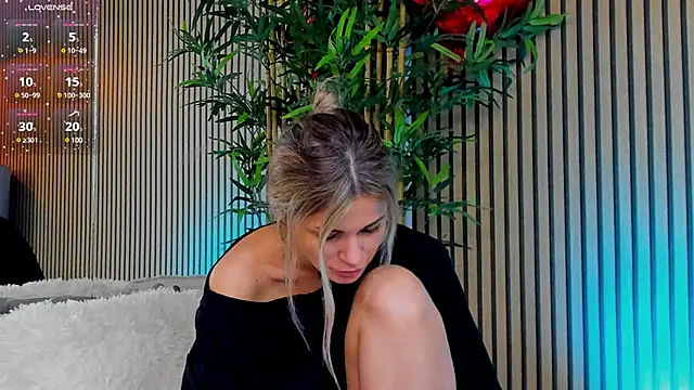 Avril Cyrus online show from February 2025 07:12:02 AM