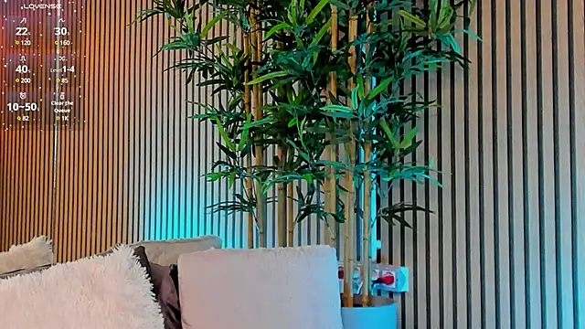 Avril Cyrus online show from February 2025 01:58:01 PM