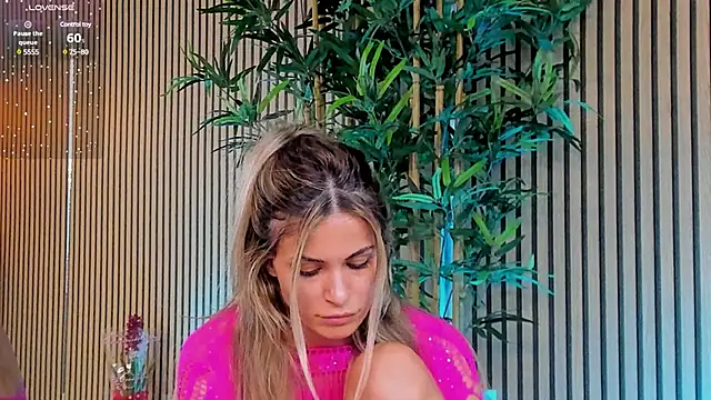 Avril Cyrus online show from March 2025 02:29:02 PM