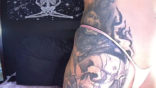 Snapshot of EvangelineCors chatting on March 2025 06:55:01 PM EvangelineCors online show from March 2025 06:55:01 PM