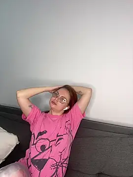 lovebellagrey online show from April 2026 05:46:02 PM