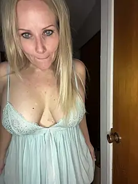 Snapshot of Sexual_Lovable_Doll chatting on March 2025 07:20:02 AM Sexual Lovable Doll online show from March 2025 07:20:02 AM