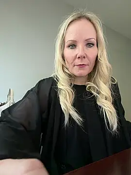Snapshot of Sexual_Lovable_Doll chatting on June 2026 08:11:02 PM Sexual Lovable Doll online show from June 2026 08:11:02 PM