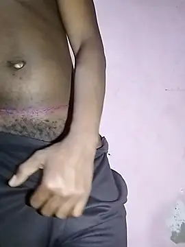 Snapshot of Sliced_Digit chatting on December 2024 10:21:01 PM Sliced Digit online show from December 2024 10:21:01 PM