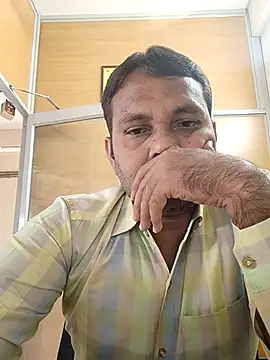 adicma123 online show from October 2025 03:36:02 AM