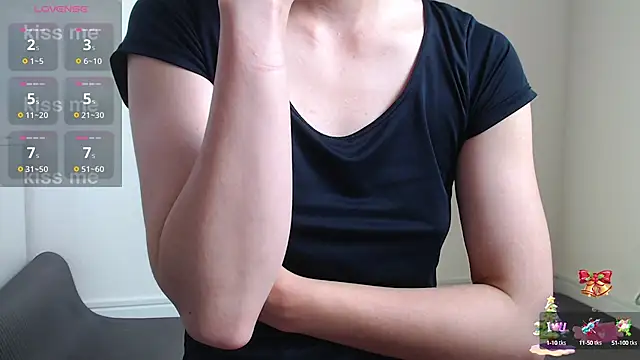 Japanese Housewife online show from December 2024 04:42:02 AM