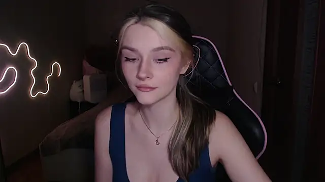 jeann elsaa online show from January 2025 11:21:02 PM