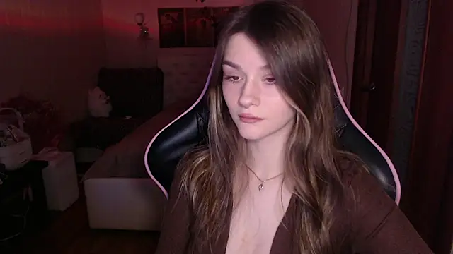 jeann elsaa online show from November 2025 02:06:01 AM