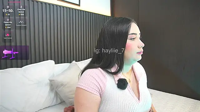 haylie  online show from June 2026 06:26:01 AM