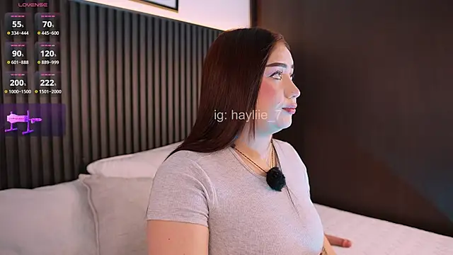 haylie  online show from August 2026 06:04:02 AM