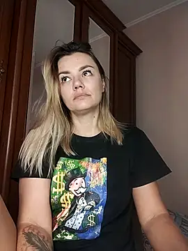 KrissSexi online show from September 2025 04:36:02 AM