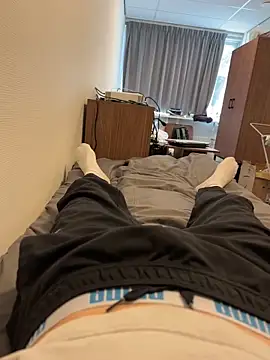 Snapshot of mihaixxx1 chatting on September 2025 01:43:02 PM mihaixxx1 online show from September 2025 01:43:02 PM