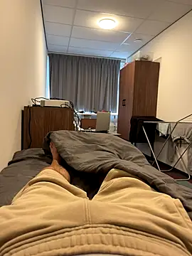 Snapshot of mihaixxx1 chatting on September 2025 01:49:02 PM mihaixxx1 online show from September 2025 01:49:02 PM