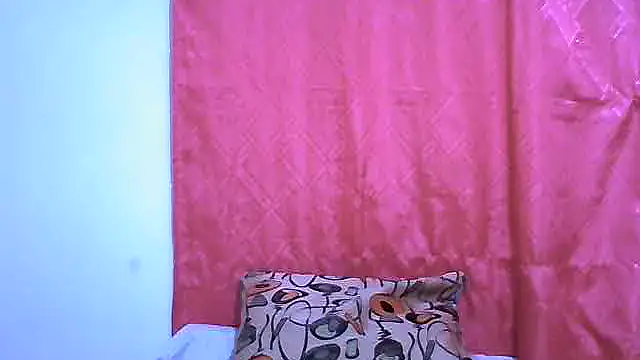 ChiaraFioree online show from July 2026 07:27:02 PM