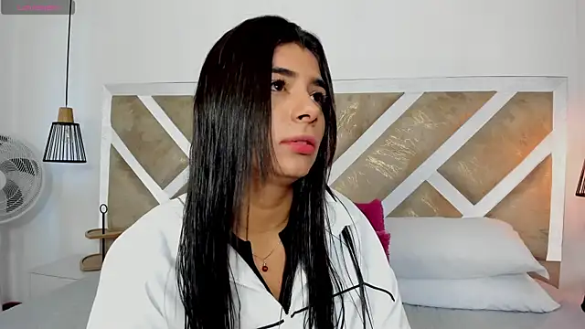 ZiaCalifa online show from April 2026 11:27:01 AM