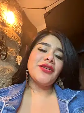 Snapshot of Insane_Issa chatting on January 2025 10:29:02 PM Insane Issa online show from January 2025 10:29:02 PM