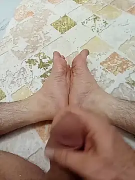 Hardapple01 online show from February 2026 10:04:01 PM