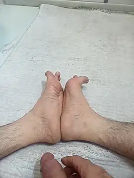 Hardapple01 online show from March 2026 09:04:02 PM