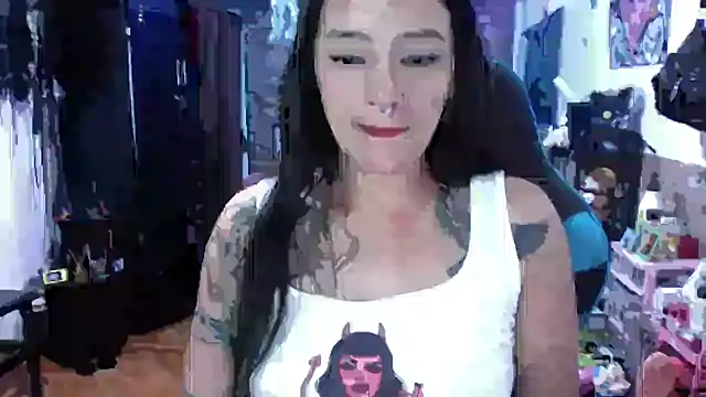 AngelaQueen  online show from May 2026 06:28:02 PM