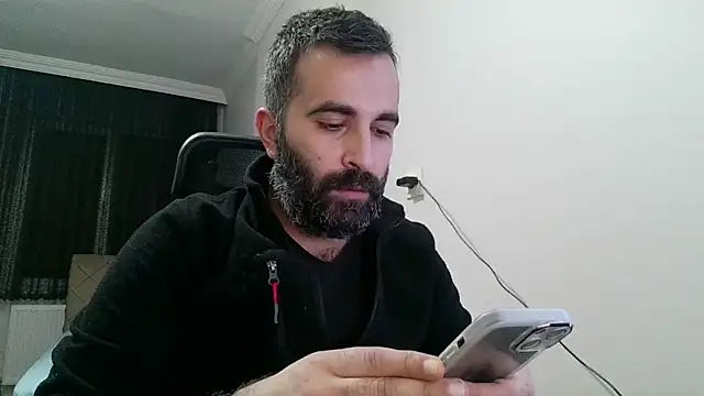 Snapshot of tgltplsr chatting on December 2024 09:42:02 PM tgltplsr online show from December 2024 09:42:02 PM