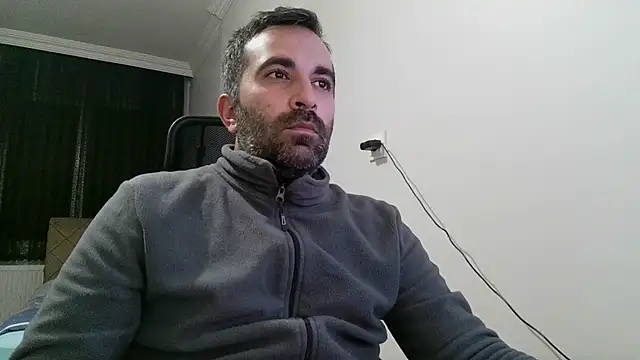 Snapshot of tgltplsr chatting on December 2024 09:33:02 PM tgltplsr online show from December 2024 09:33:02 PM