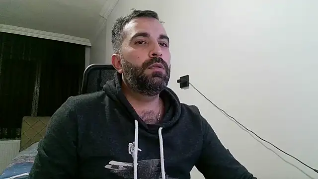 Snapshot of tgltplsr chatting on February 2025 10:55:02 PM tgltplsr online show from February 2025 10:55:02 PM