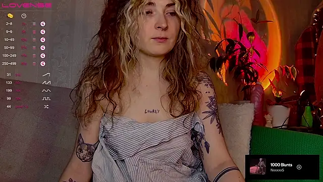 IttyKitty online show from March 2026 01:20:01 AM