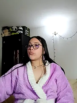 Snapshot of persefone_core chatting on December 2024 11:23:02 PM persefone core online show from December 2024 11:23:02 PM