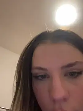 Snapshot of KittyKatyDream chatting on January 2025 09:30:02 PM KittyKatyDream online show from January 2025 09:30:02 PM