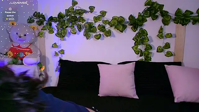 Snapshot of tati_cardenas chatting on February 2026 05:00:02 AM tati cardenas online show from February 2026 05:00:02 AM