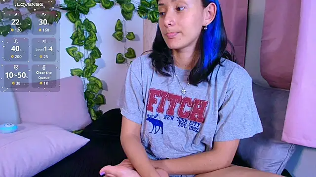 Snapshot of tati_cardenas chatting on February 2026 04:42:01 AM tati cardenas online show from February 2026 04:42:01 AM